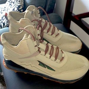 ALTRA | MEN'S LONE PEAK HIKER Size 13 FREE SHIPPING!!!